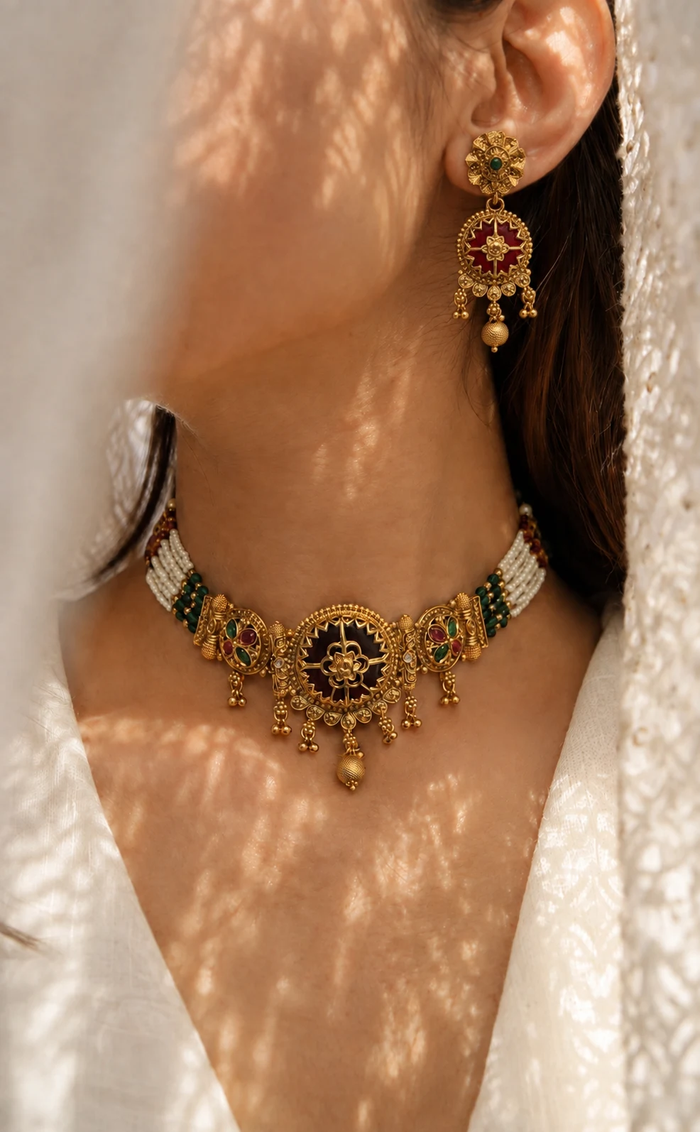 Rajwada Emerald Choker Set — Myraa jewellery